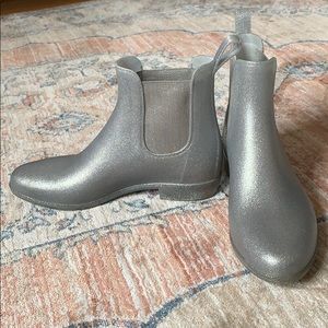 J. Crew Shoes - J.Crew Mercantile Silver Jellie Rainboots J. Crew Shoes - J.Crew Mercantile Silver Jellie Rainboots